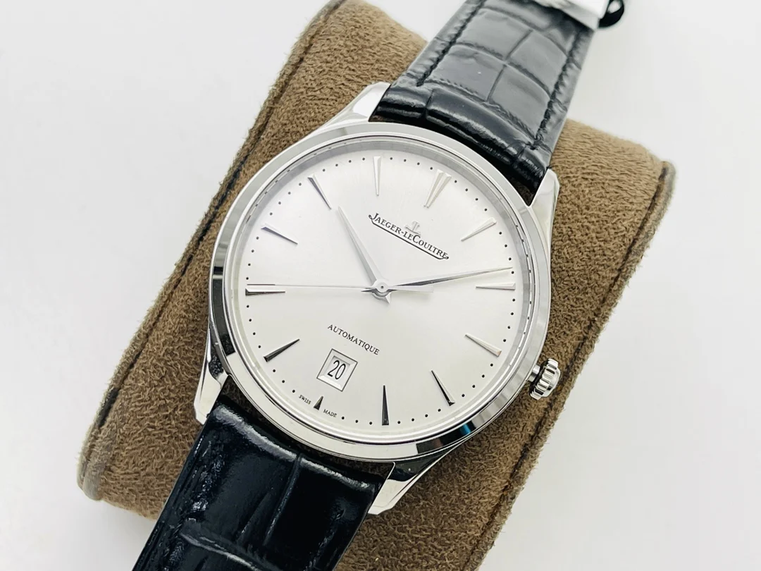 minimalist ultra-thin design – the Jaeger-LeCoultre Ultra-Thin — photographed off the sweep