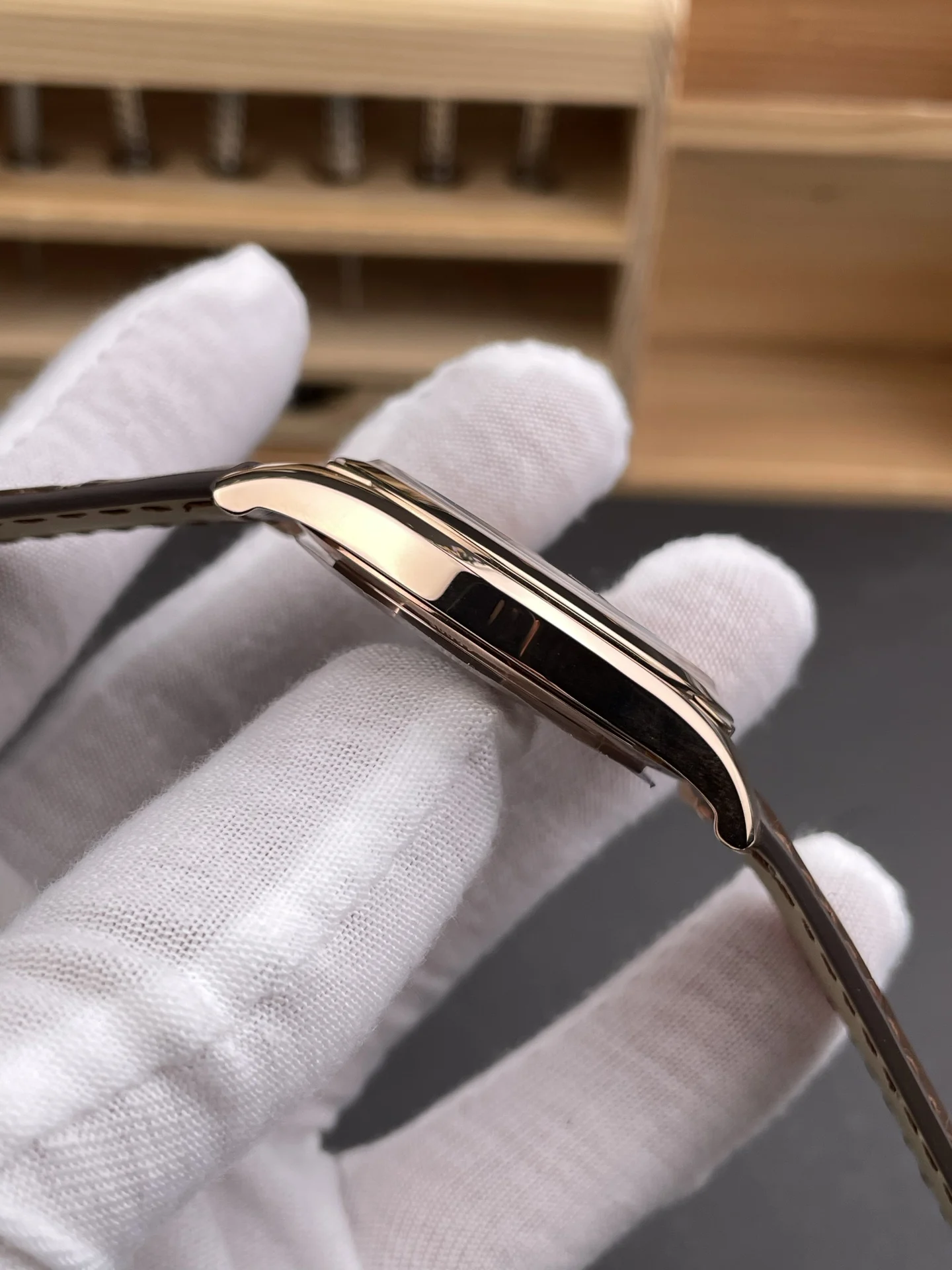 MKS 4600E Rose Gold / 40mm / 1326 Movement — photographed off the sweep