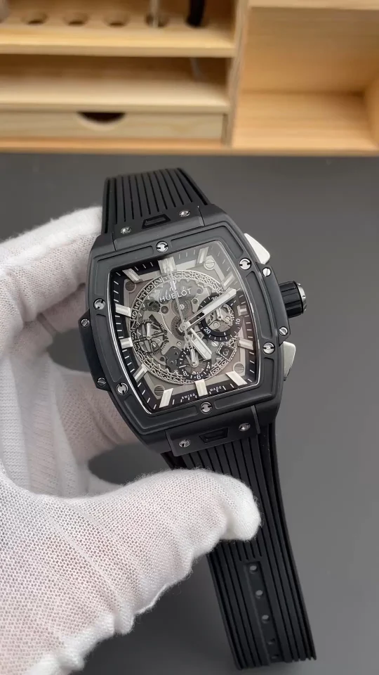 MS Yubo Barrel Black Ceramic /42mm / HUB4700 Movement