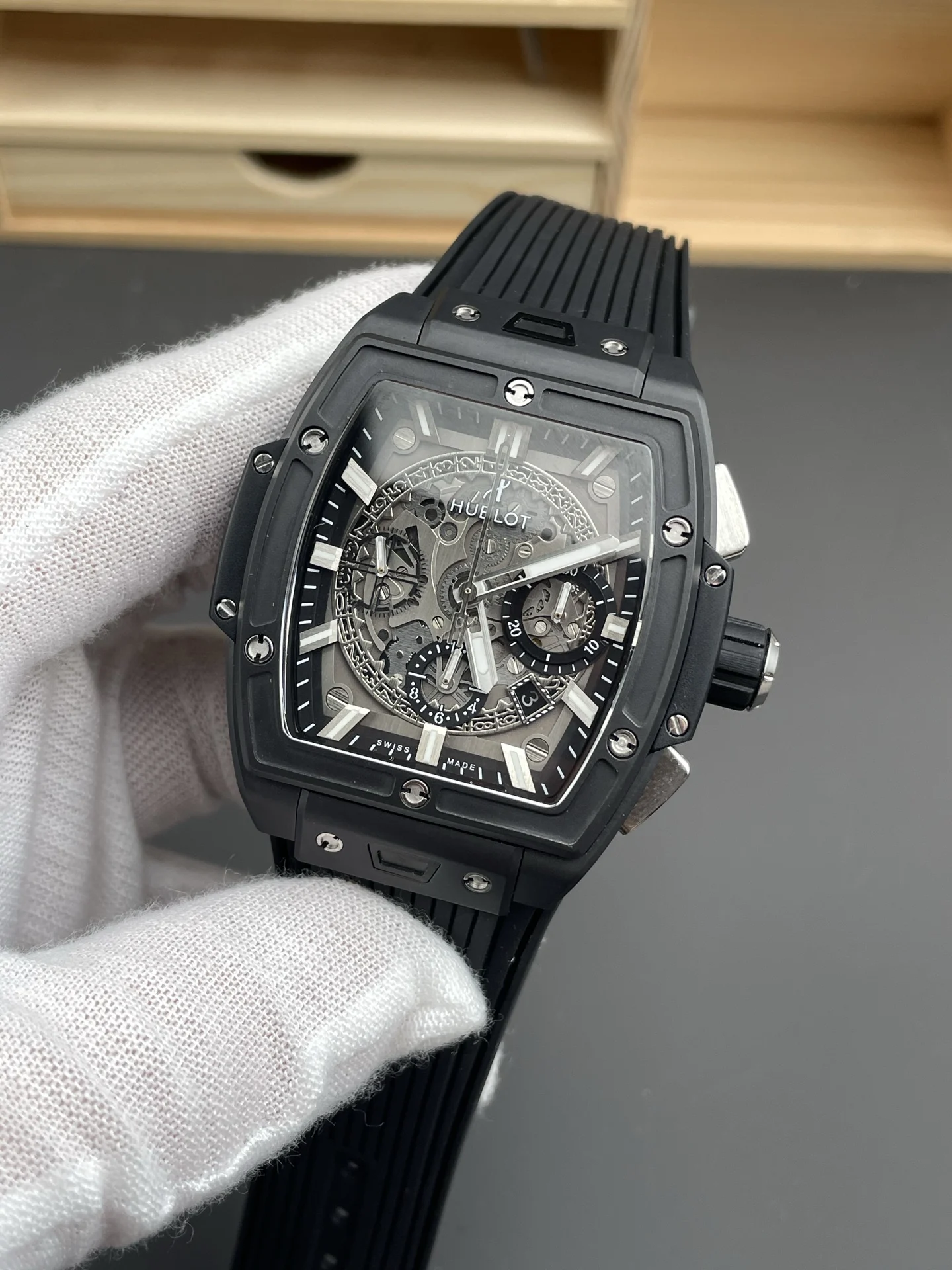 MS Yubo Barrel Black Ceramic /42mm / HUB4700 Movement — photographed off the sweep