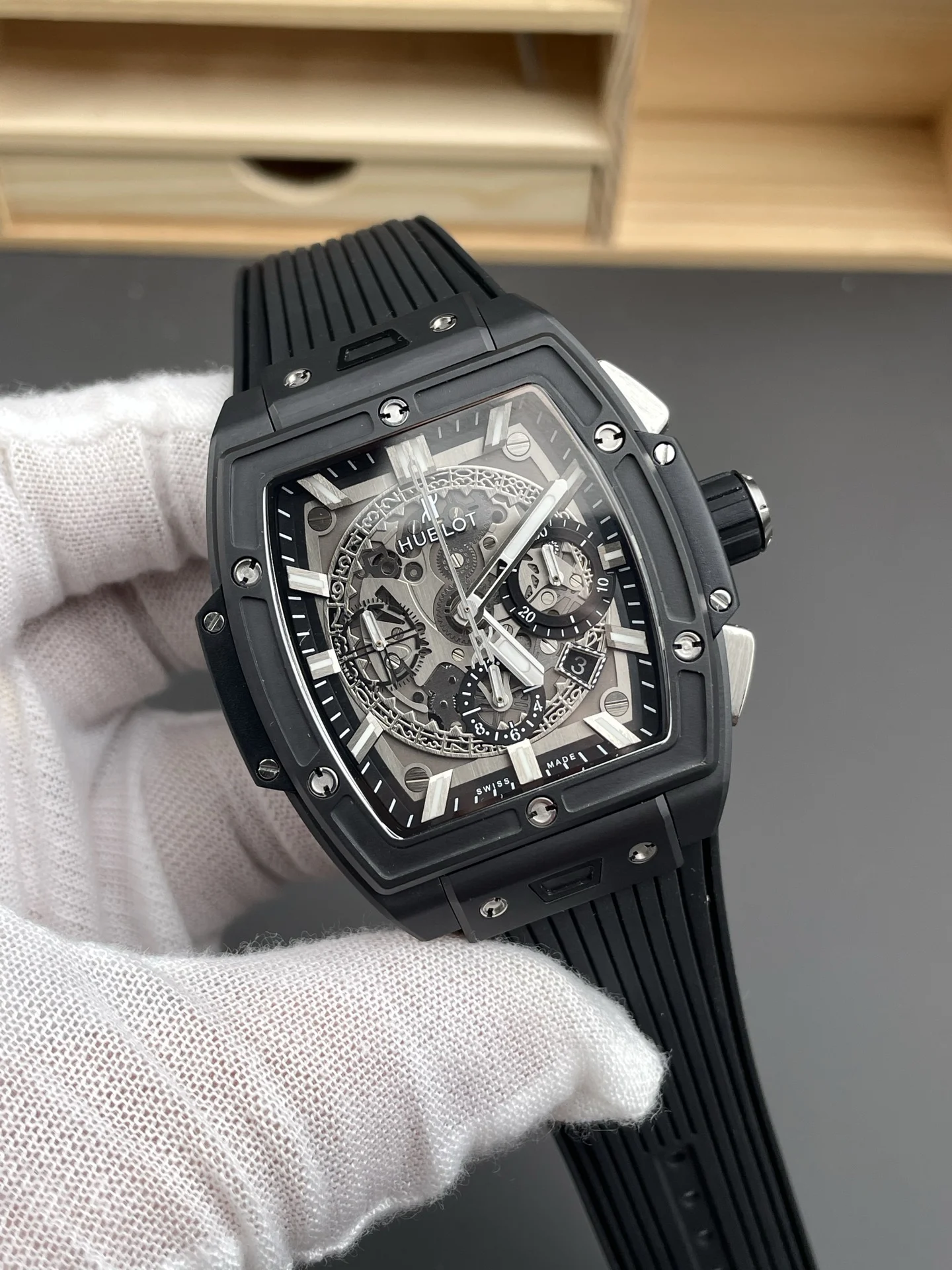 MS Yubo Barrel Black Ceramic /42mm / HUB4700 Movement — photographed off the sweep