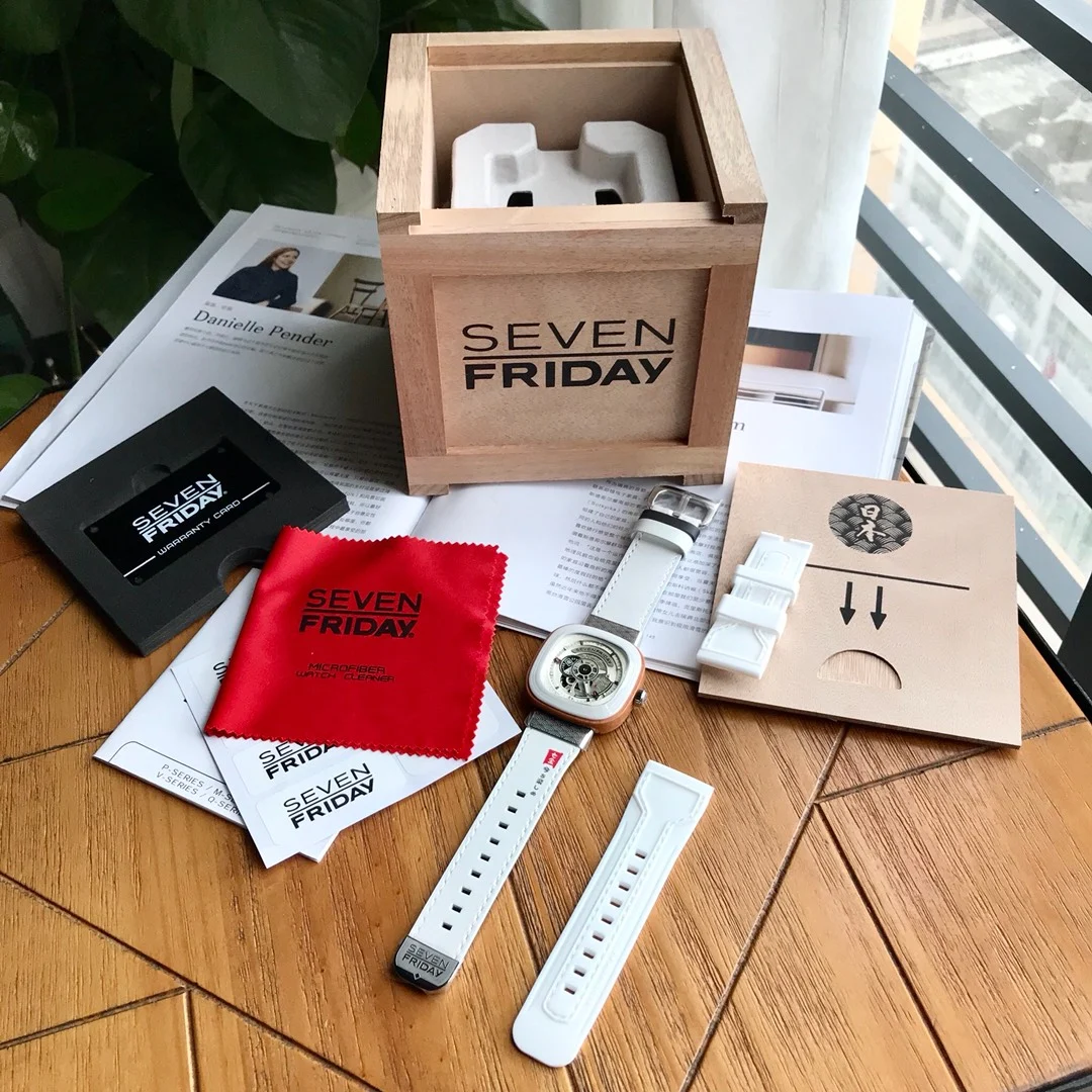 New arrival! Comes with limited edition exclusive packaging — photographed off the sweep