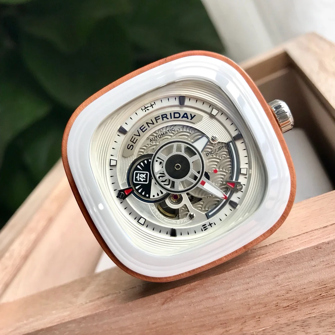 New arrival! Comes with limited edition exclusive packaging — photographed off the sweep