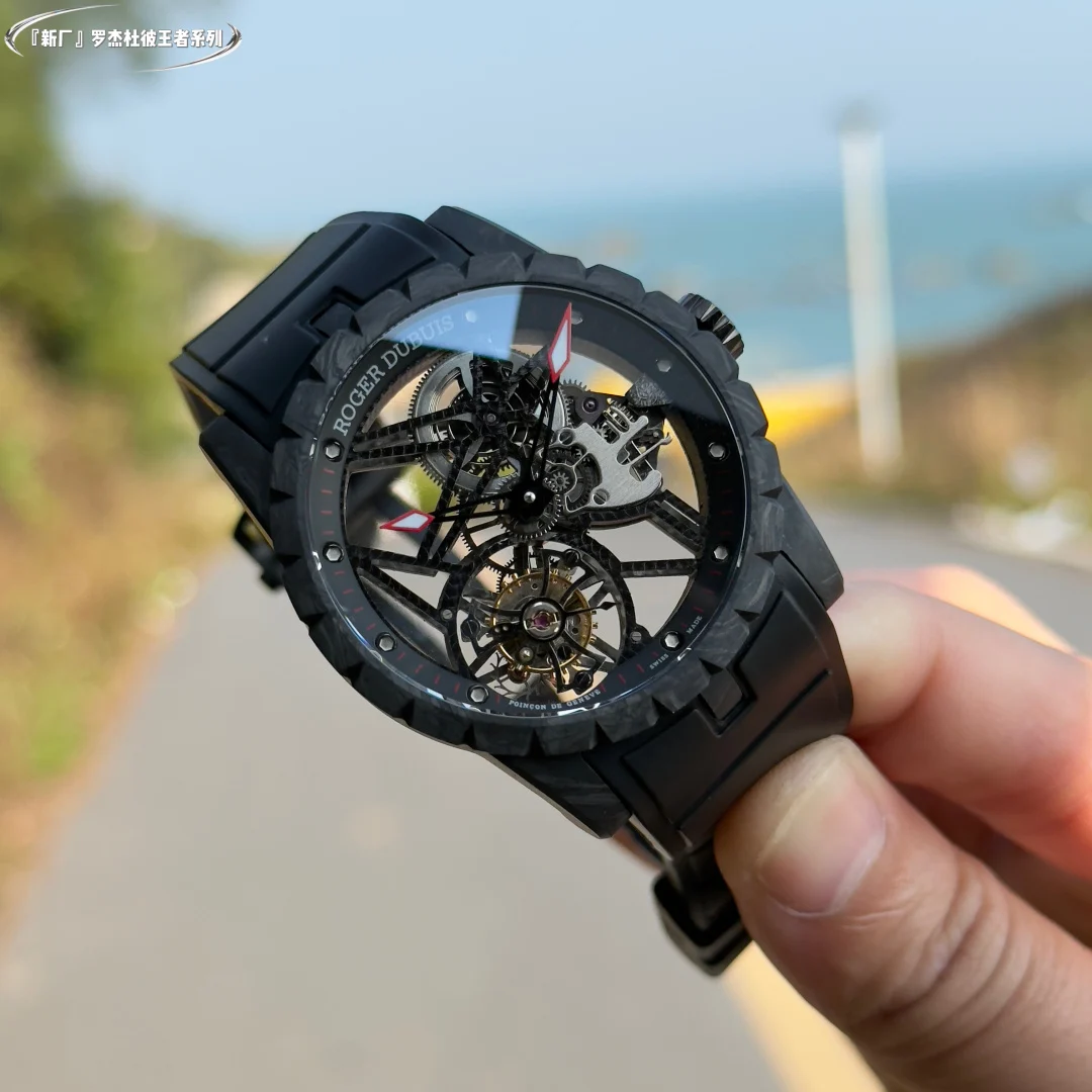 "New Factory (formerly BBR Factory)" Roger Dubuis Carbon Fiber V4 — photographed off the sweep