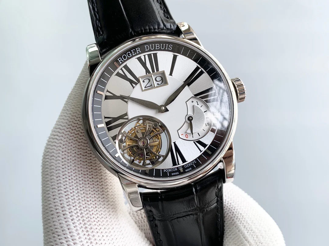 New product! The Roger Dubuis HOMMAGE (Homage to the Collection) — photographed off the sweep