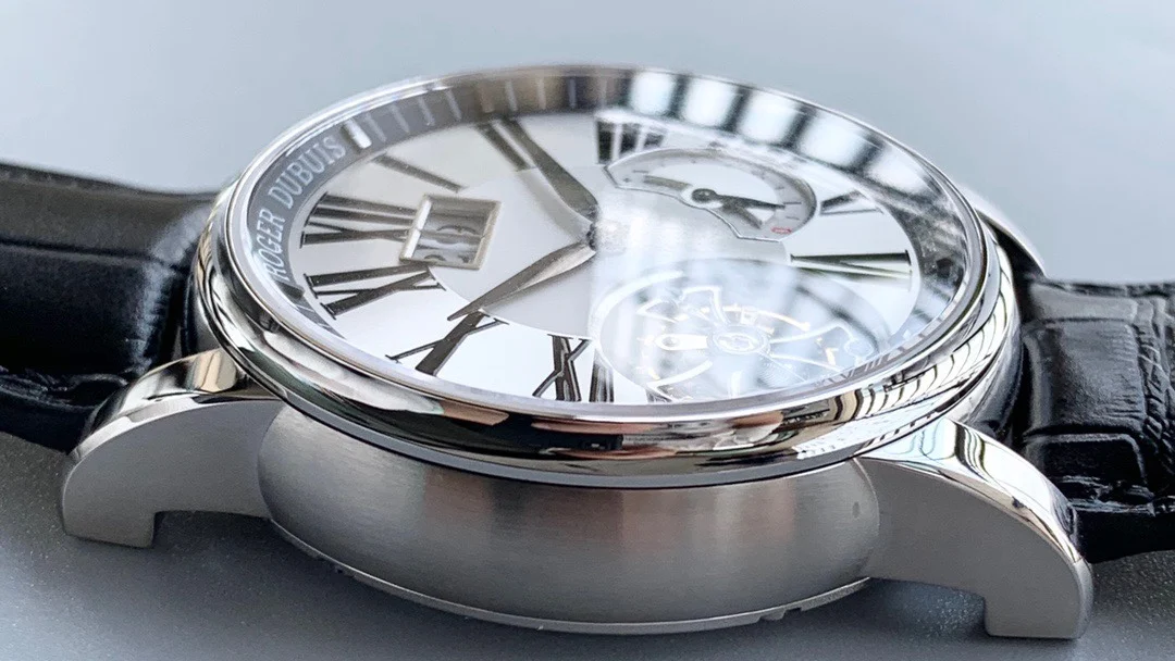 New product! The Roger Dubuis HOMMAGE (Homage to the Collection) — photographed off the sweep