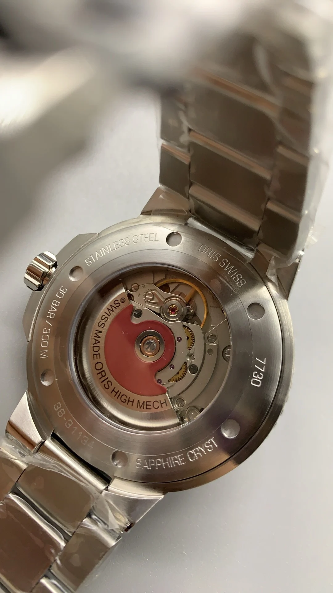 OF, Oris, Black, SW200 (China) — photographed off the sweep