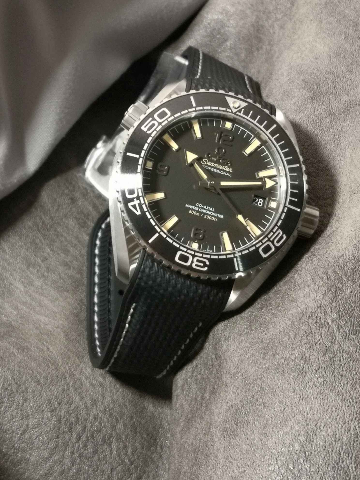 Omega Ceramic Black Dial 43.5mm — photographed off the sweep