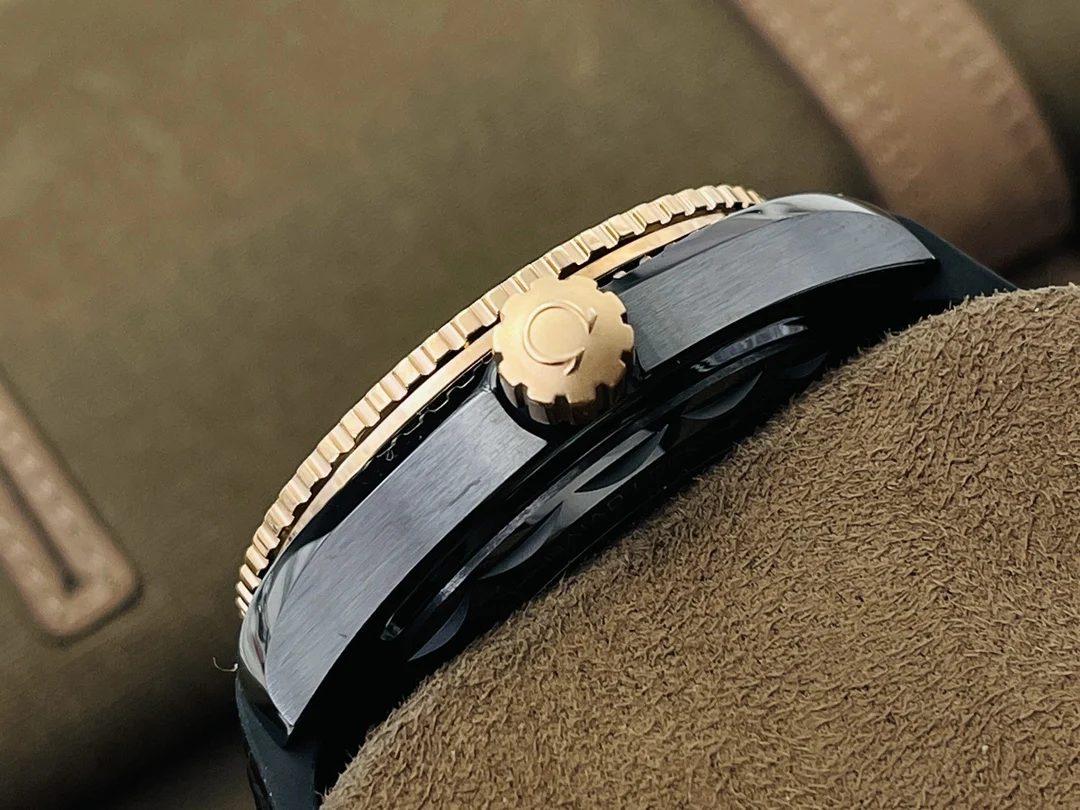Omega Ceramic Black Dial — photographed off the sweep