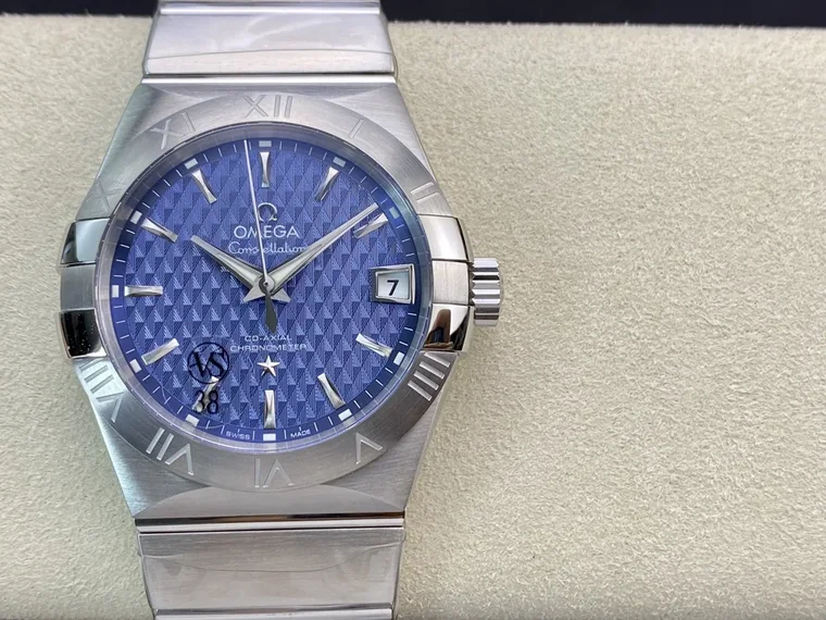 Omega Constellation 38mm