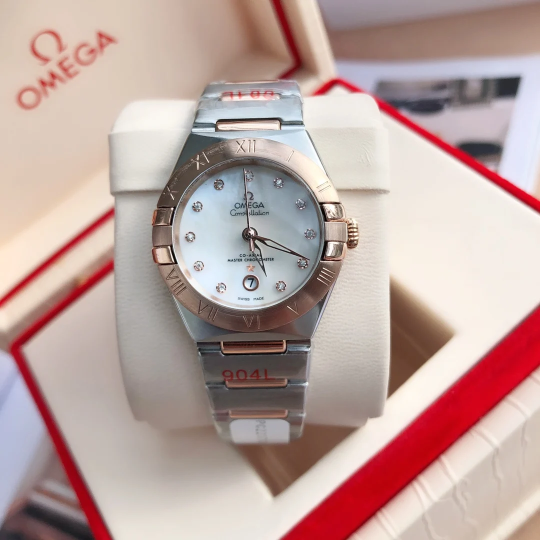 Omega Constellation Diamond-Set 27mm — photographed off the sweep