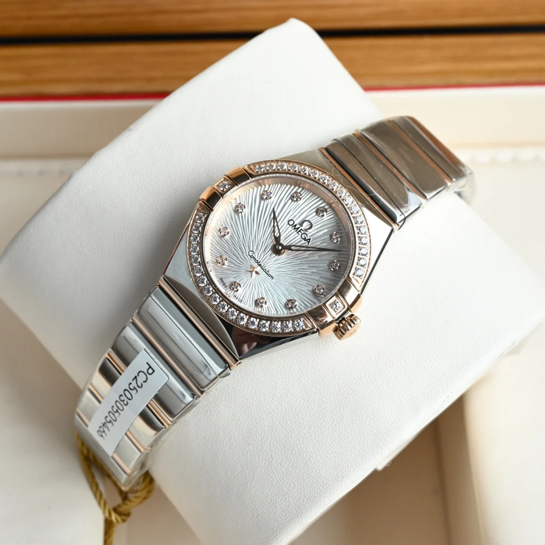 Omega Constellation Diamond-Set 28mm — photographed off the sweep