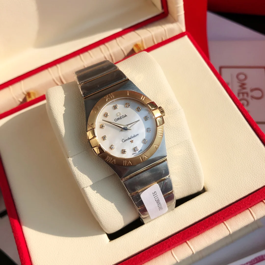 Omega Constellation Steel Diamond-Set 27mm — photographed off the sweep