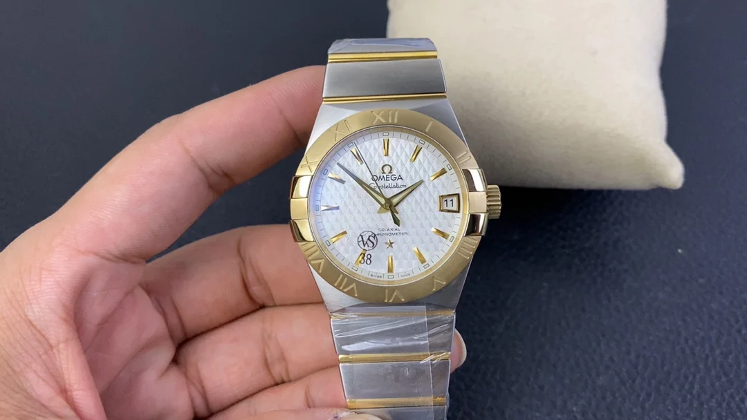 Omega Constellation Two-Tone White Dial
