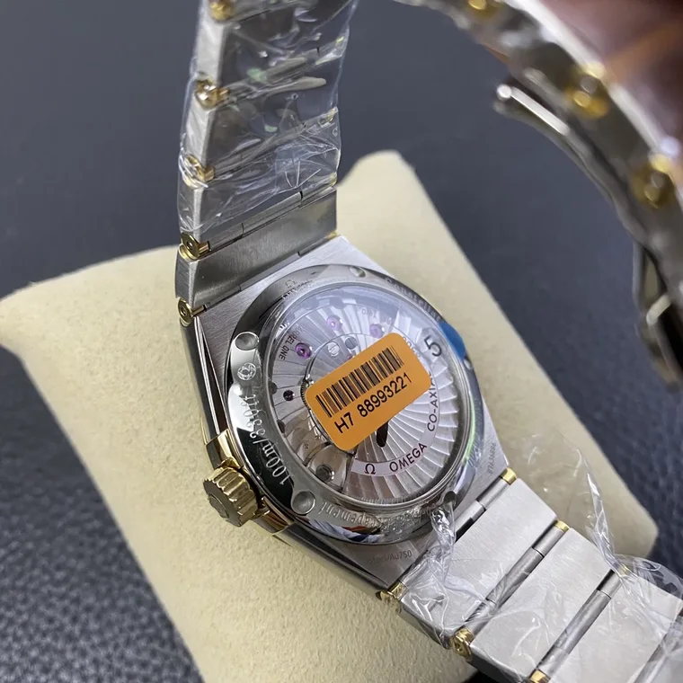 Omega Constellation Two-Tone White Dial