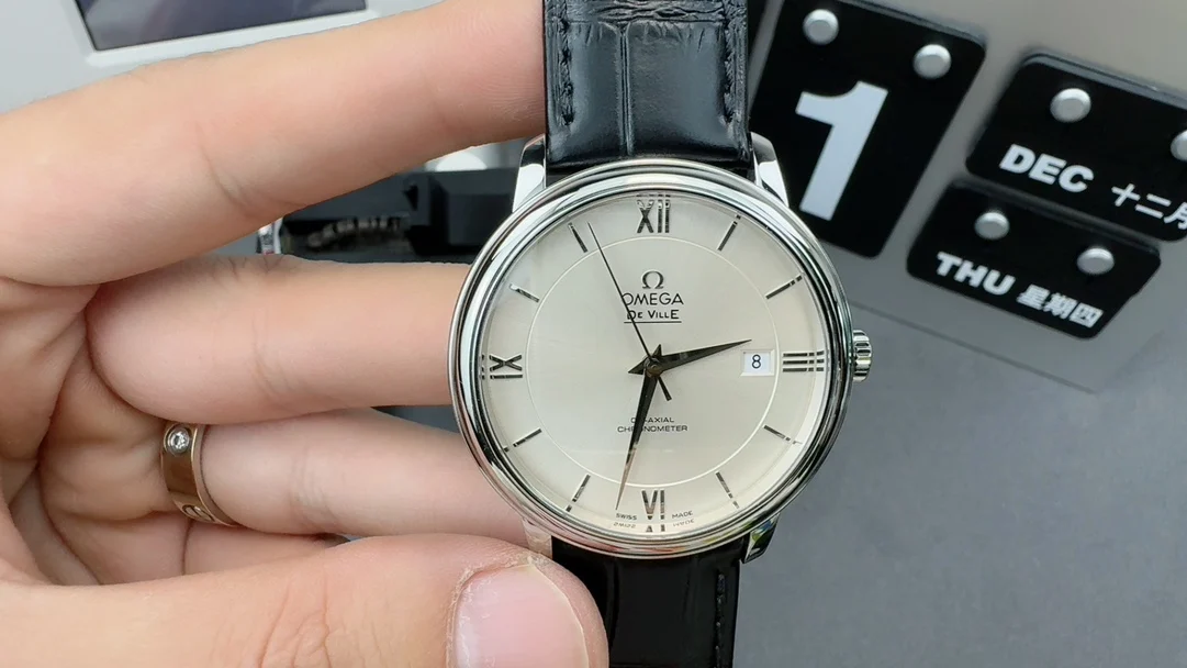 Omega De Ville — photographed off the sweep