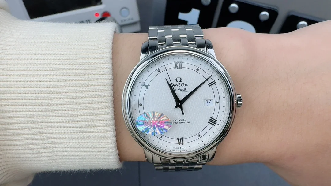 Omega De Ville — photographed off the sweep