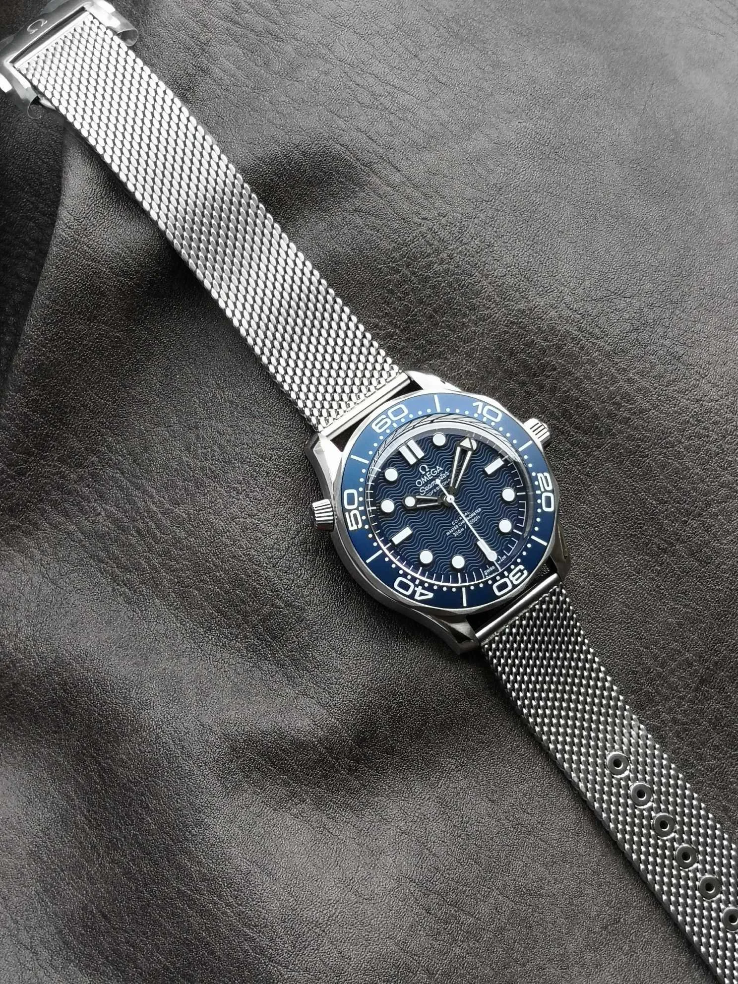 Omega Seamaster 210.30.42.20.03.002 — photographed off the sweep