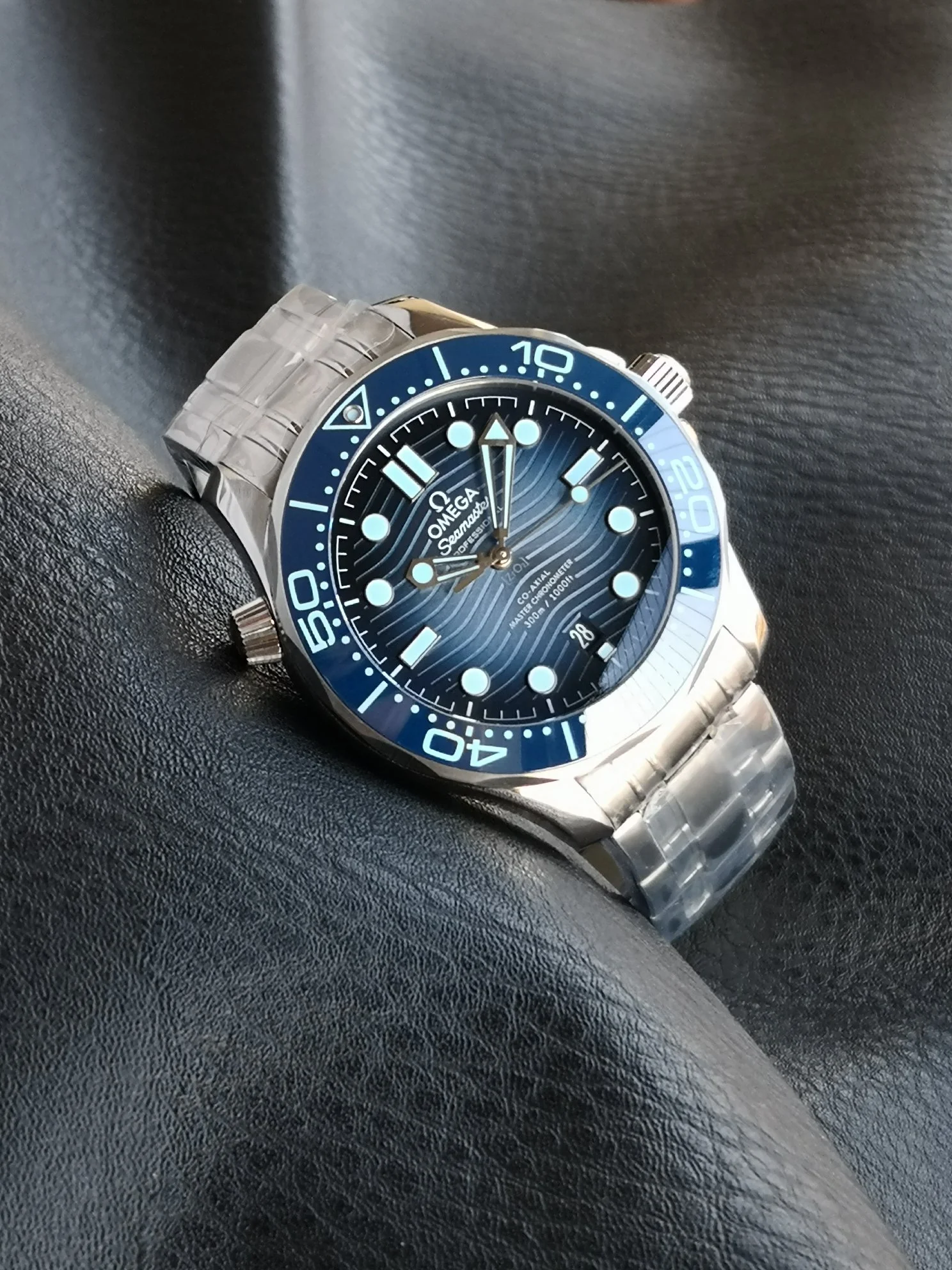Omega Seamaster 210.30.42.20.03.003 — photographed off the sweep