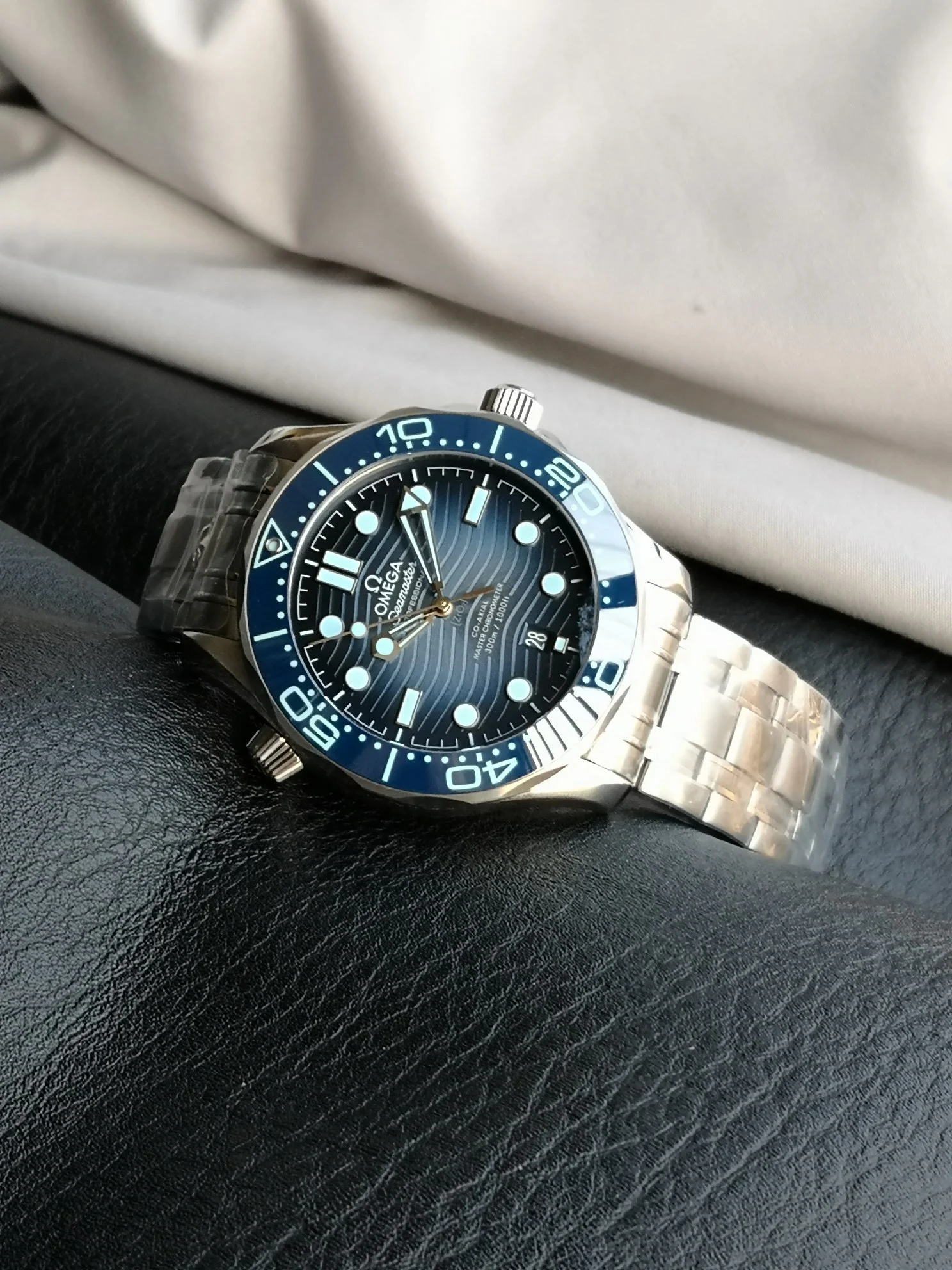 Omega Seamaster 210.30.42.20.03.003 — photographed off the sweep