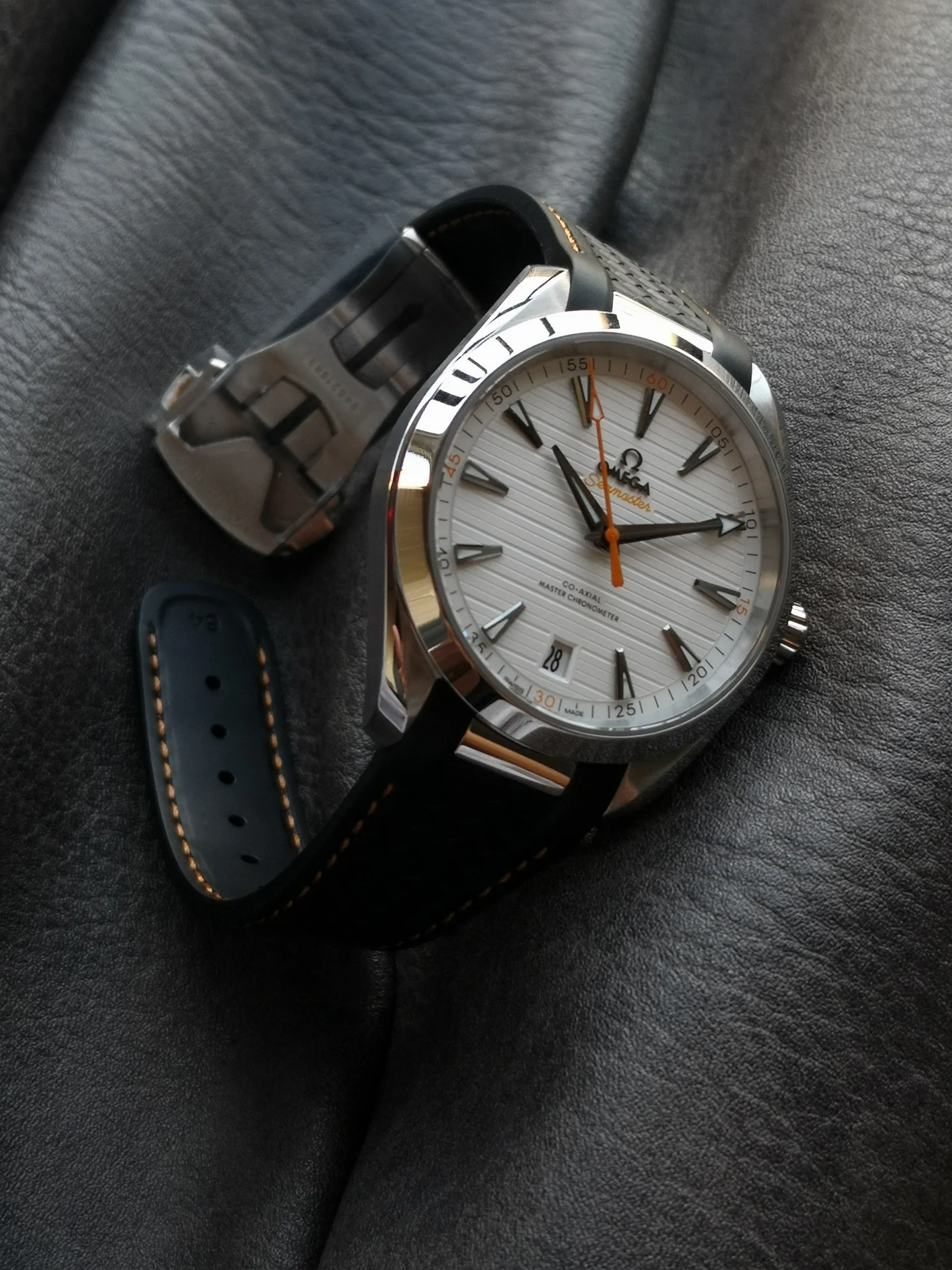 Omega Seamaster 220.12.41.21.02.002