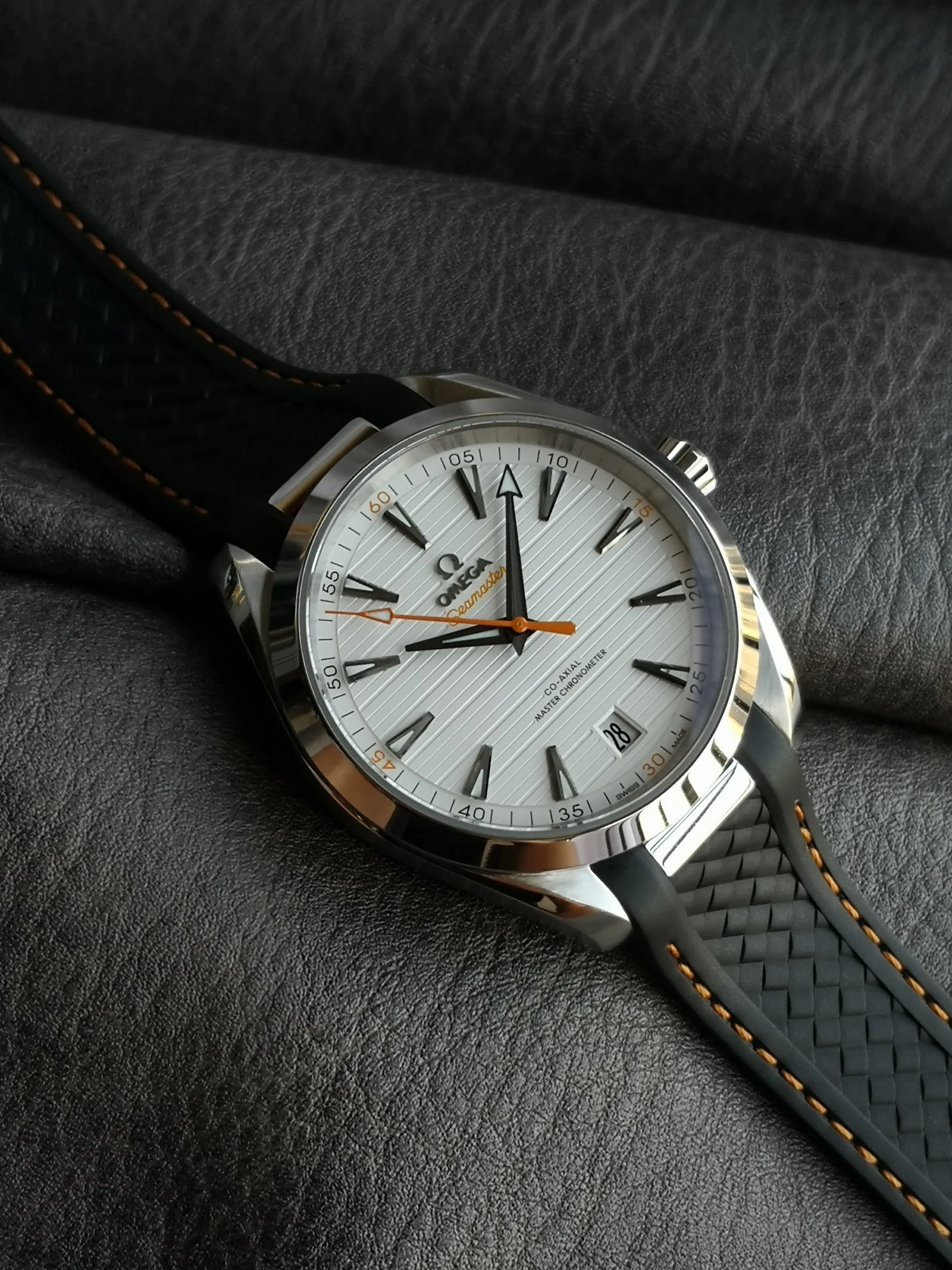Omega Seamaster 220.12.41.21.02.002 — photographed off the sweep