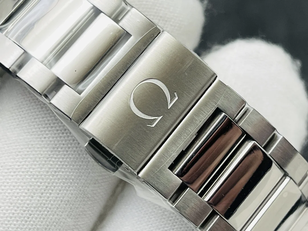 Omega Seamaster — photographed off the sweep