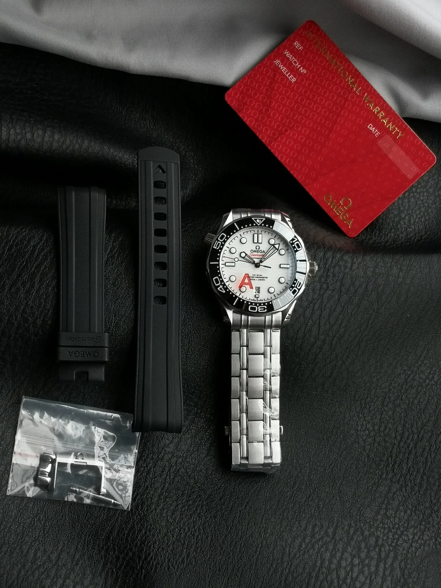 Omega Seamaster 300 26.5mm