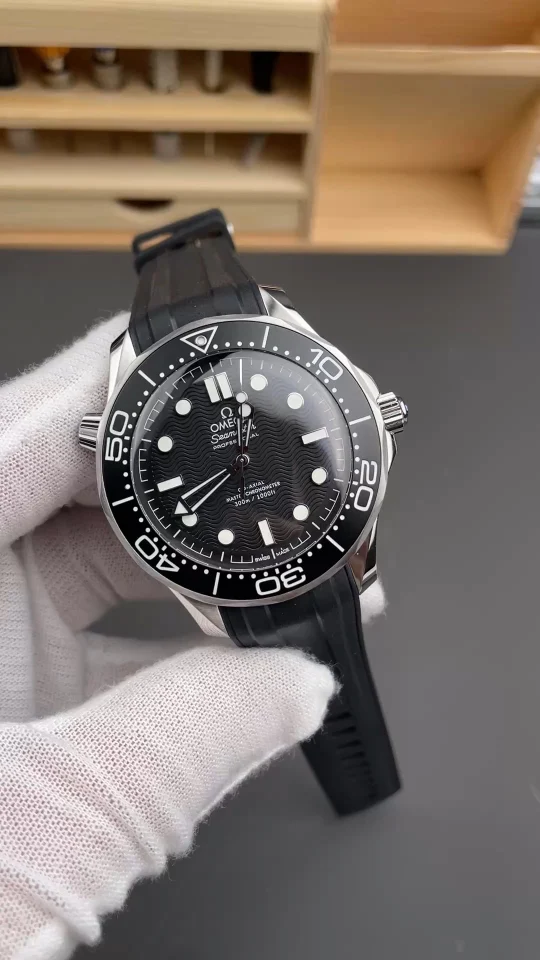 Omega Seamaster 300 James Bond 007 42mm