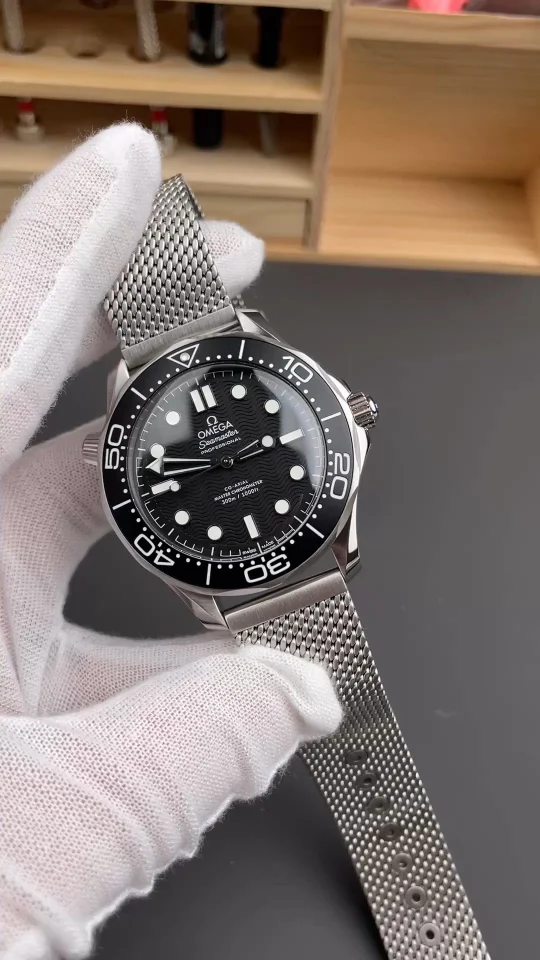 Omega Seamaster 300 James Bond 007 42mm