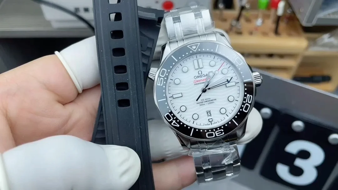 Omega Seamaster 300 Panda
