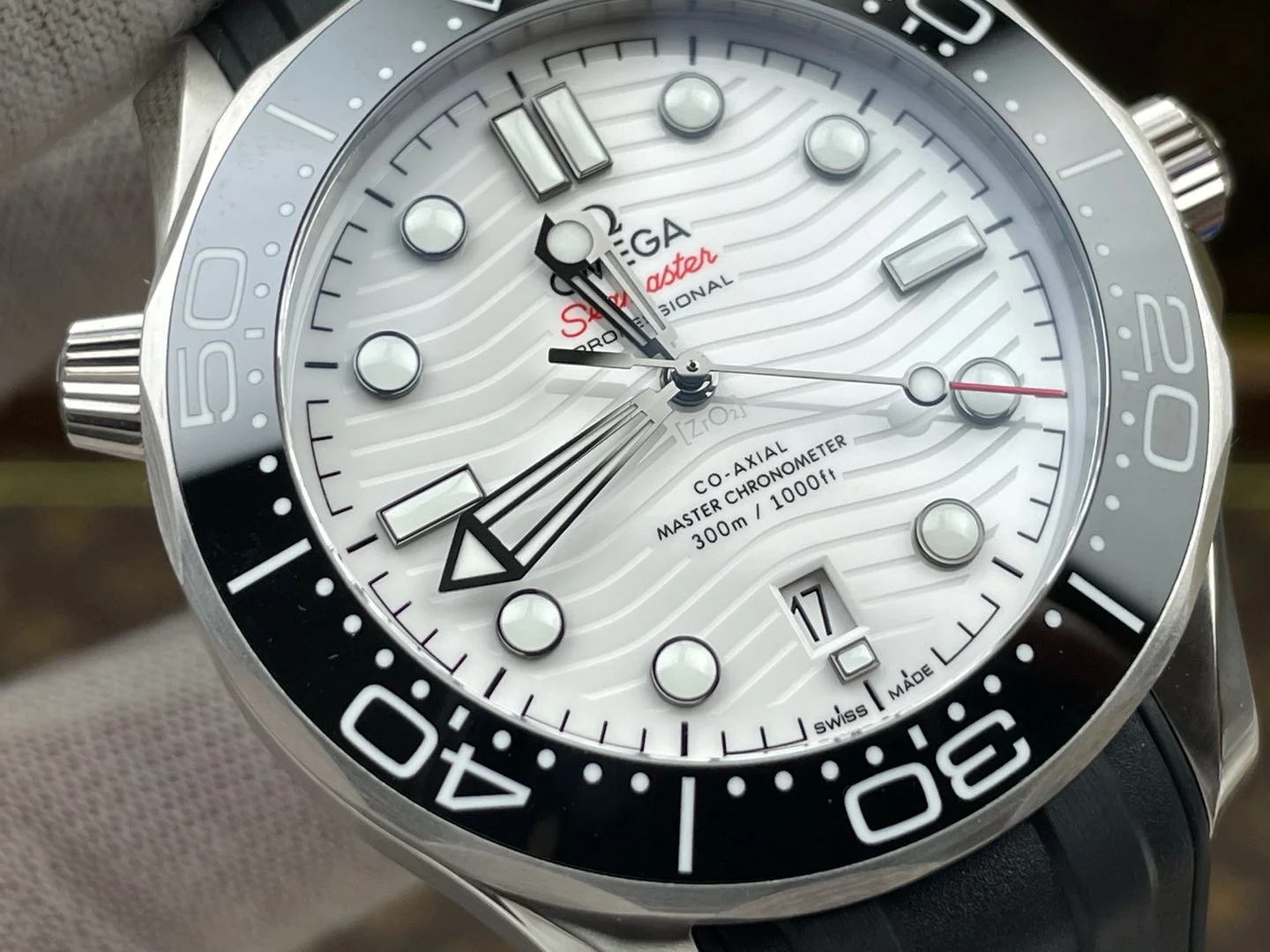 Omega Seamaster 300 White Dial — photographed off the sweep