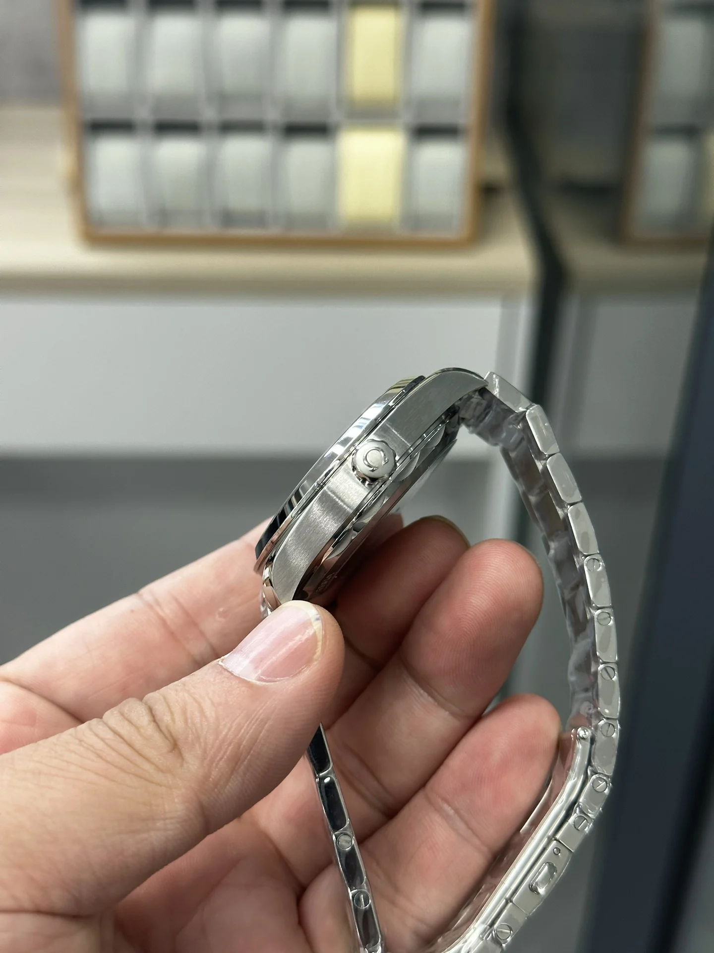 Omega Seamaster Aqua Terra Black Dial — photographed off the sweep