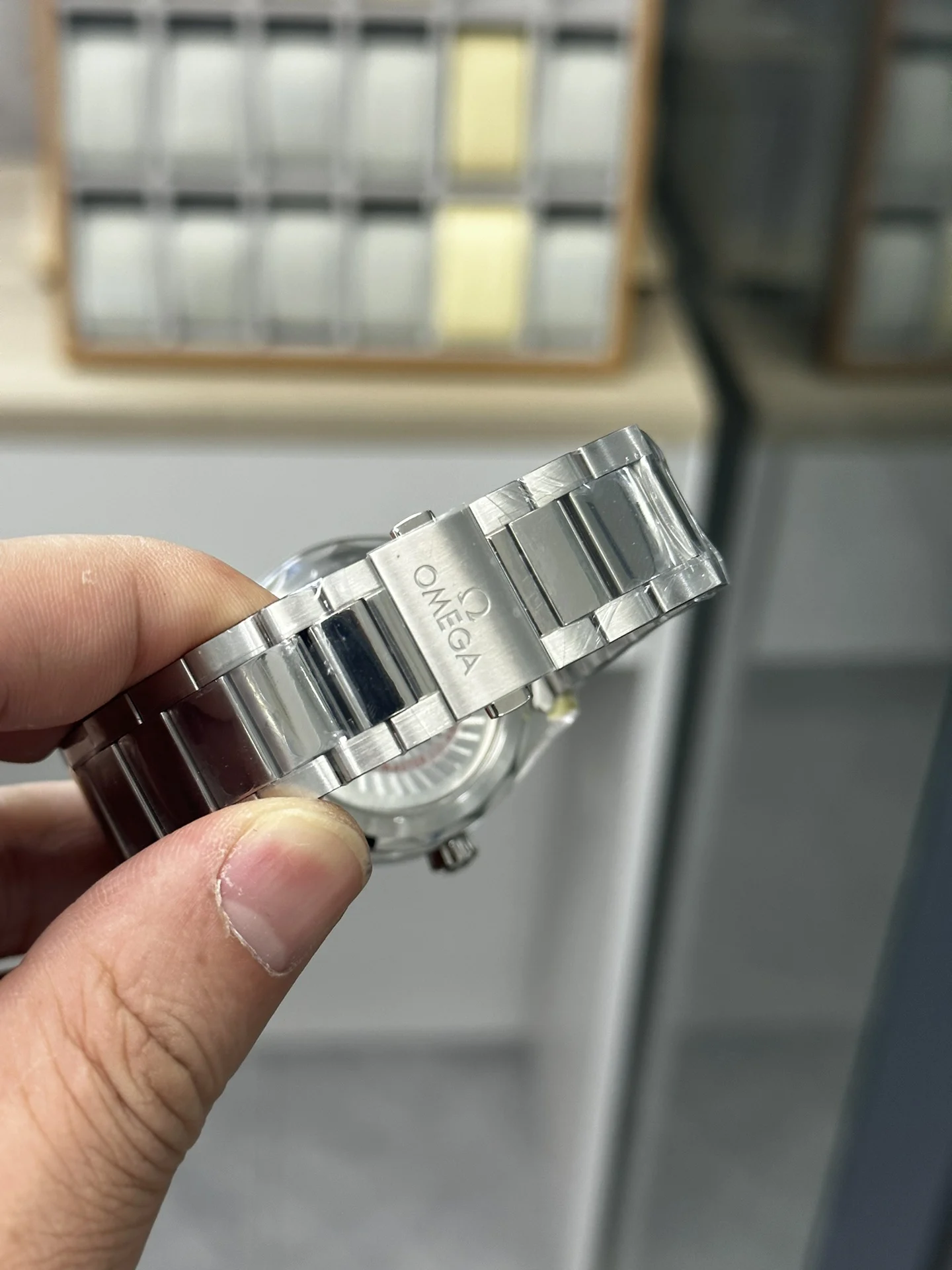 Omega Seamaster Aqua Terra Blue Dial — photographed off the sweep