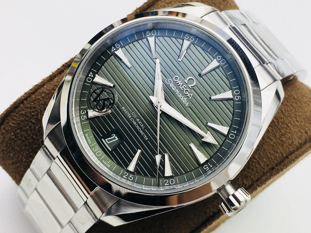 Omega Seamaster Aqua Terra Green Dial — photographed off the sweep