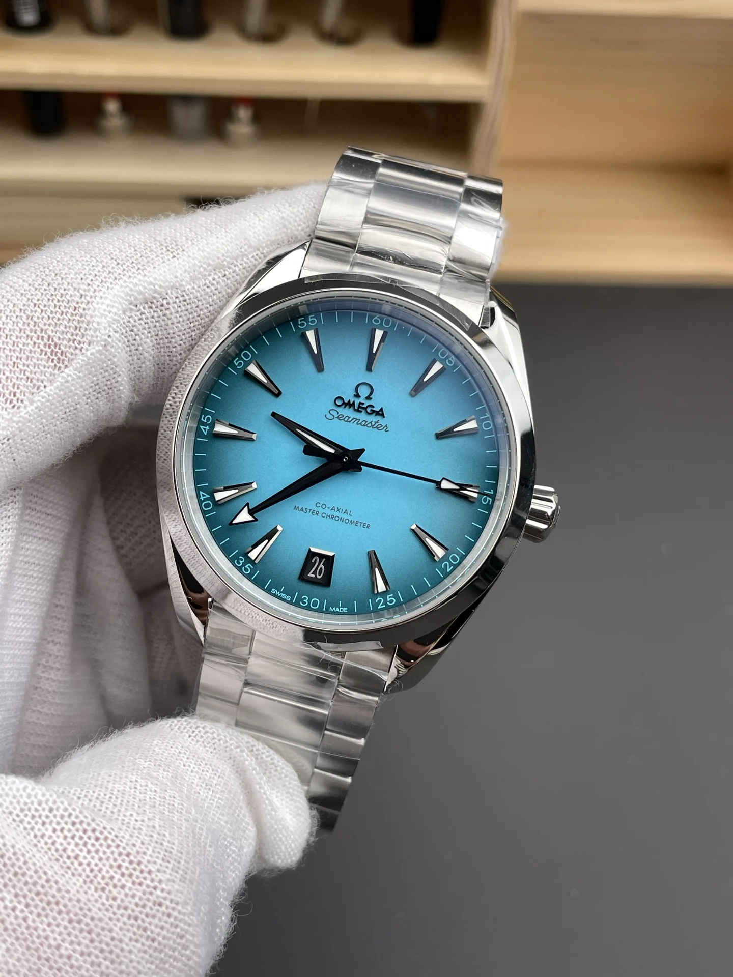 Omega Seamaster Aqua Terra Turquoise Dial 41mm — photographed off the sweep