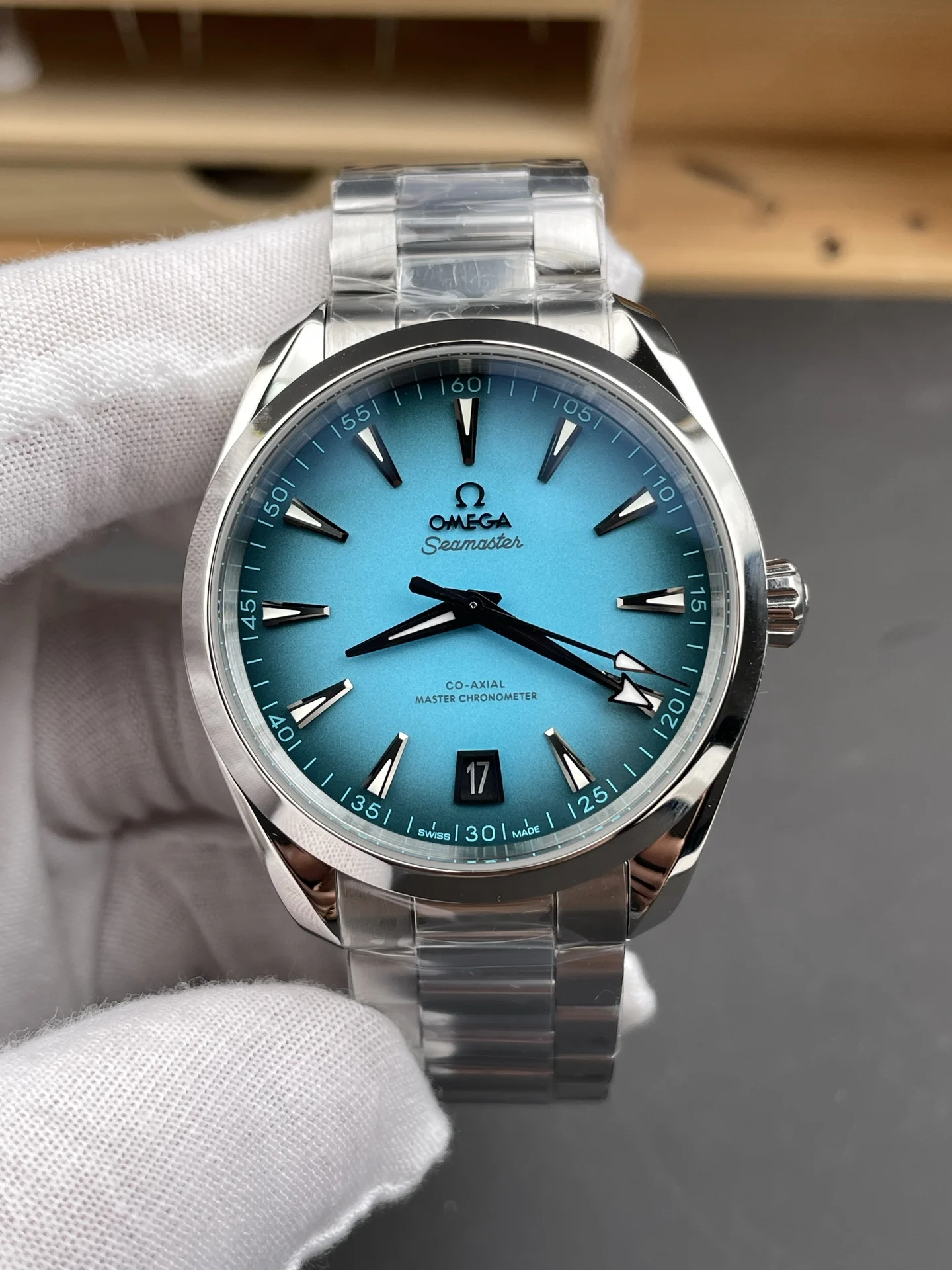 Omega Seamaster Aqua Terra Turquoise Dial 41mm — photographed off the sweep