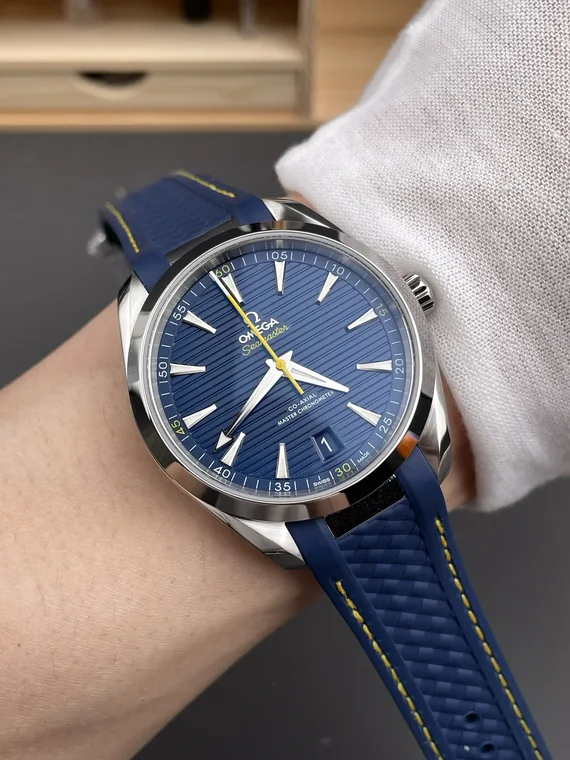 Omega Seamaster Aqua Terra White Dial 41mm
