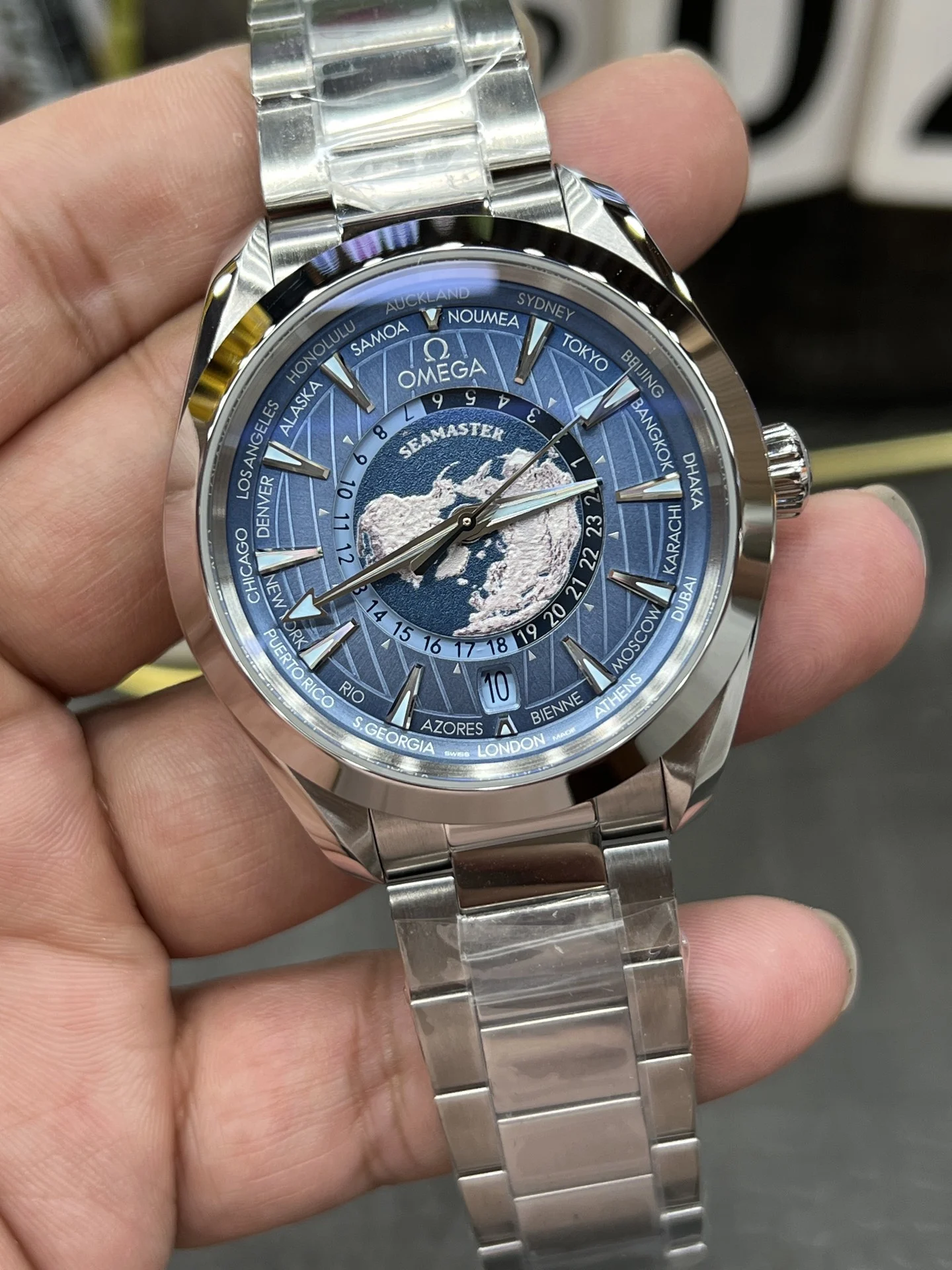 Omega Seamaster Aqua Terra World Time Blue Dial 43mm — photographed off the sweep