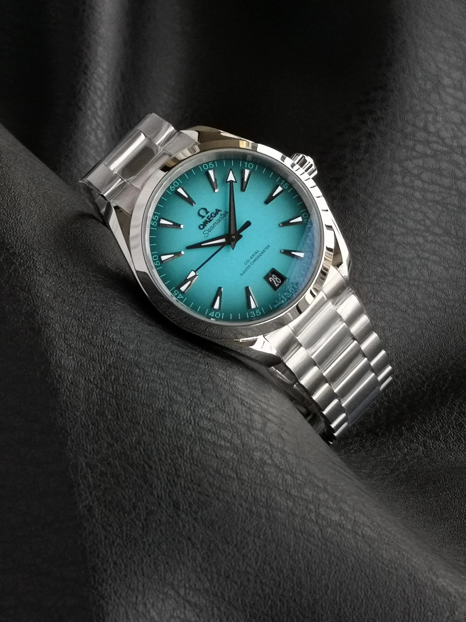Omega Seamaster Black Dial 41mm β photographed off the sweep
