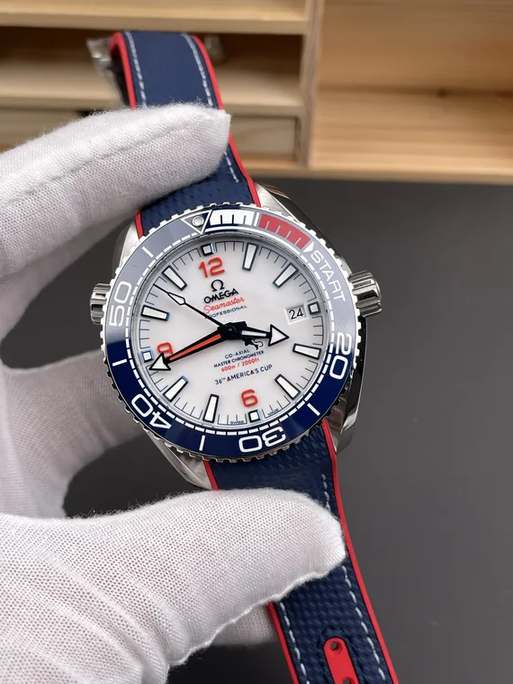 Omega Seamaster Planet Ocean 43.5mm