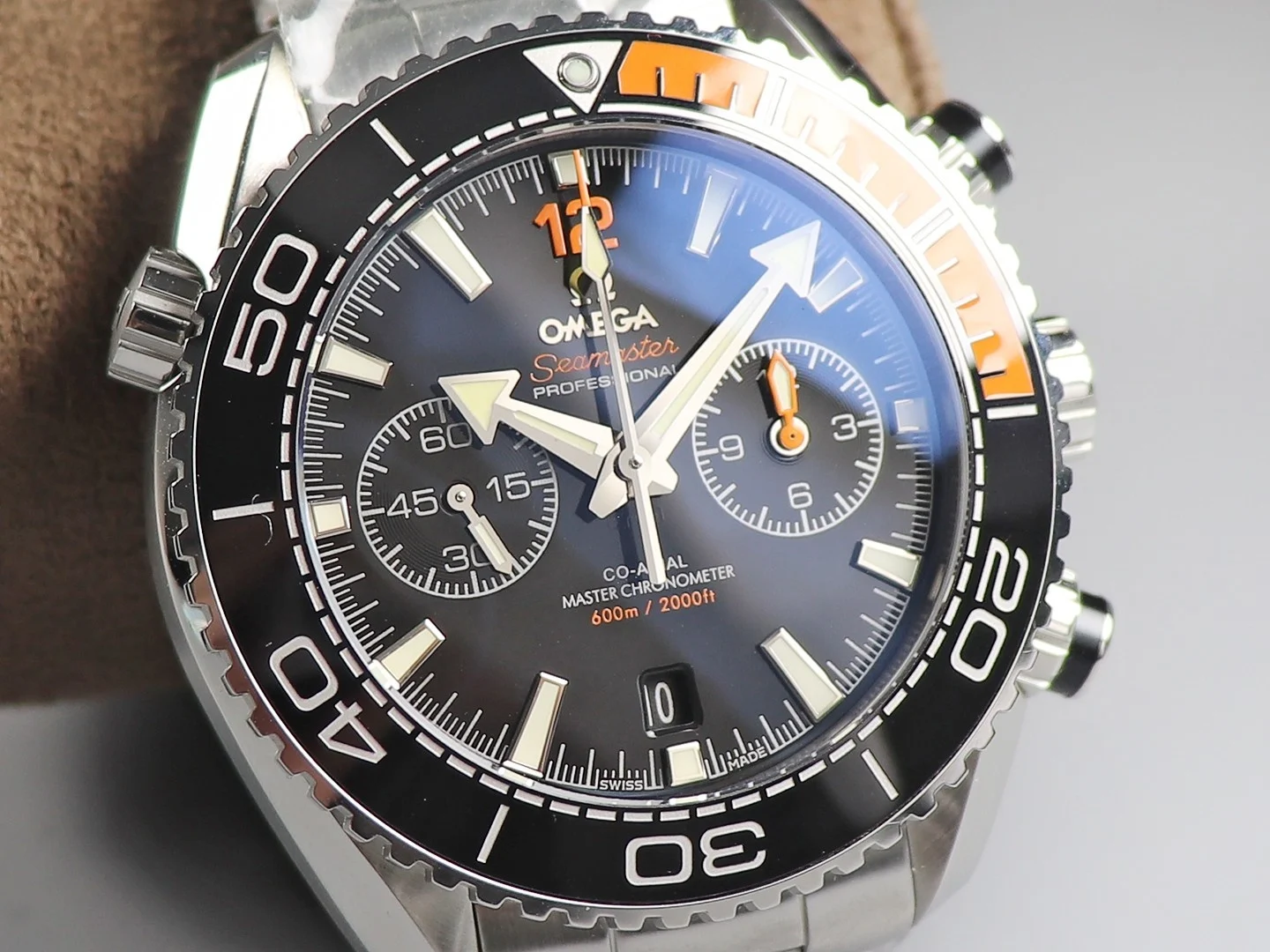 Omega Seamaster Planet Ocean Ceramic Silver Dial β photographed off the sweep