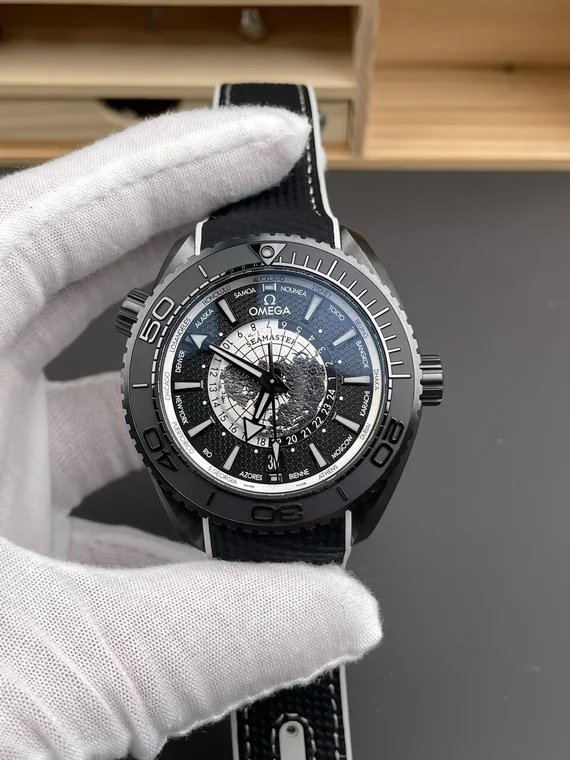 Omega Seamaster Planet Ocean World Time 45.5mm