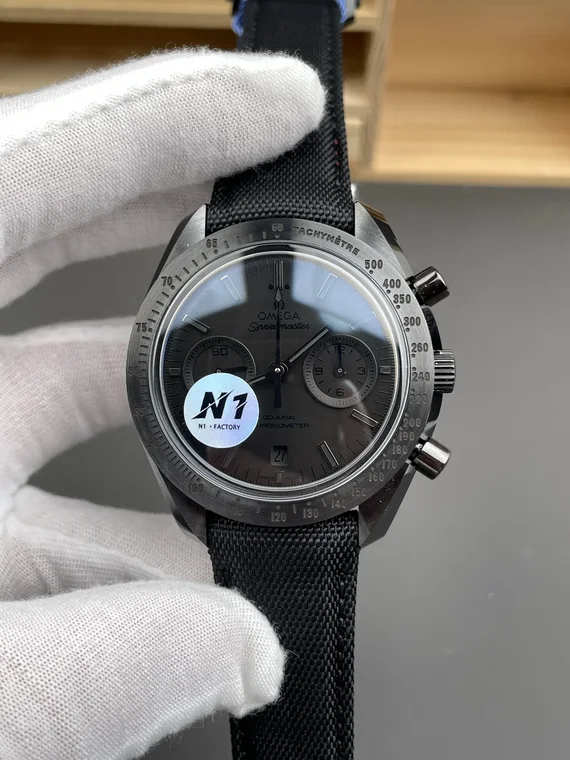 Omega Speedmaster 44mm