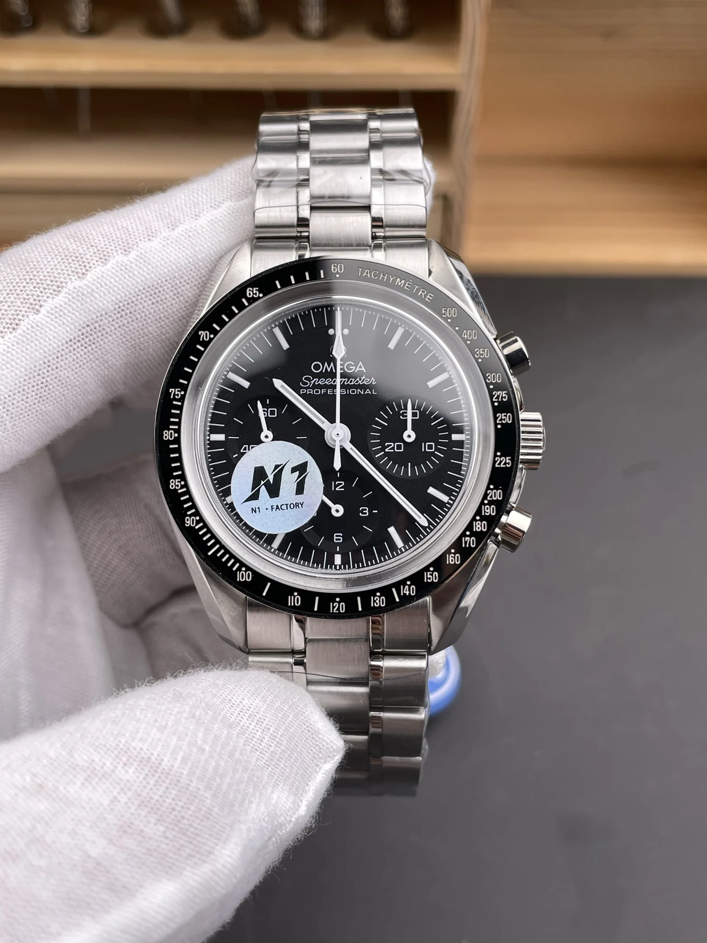 Omega Speedmaster Moonwatch 42mm — photographed off the sweep