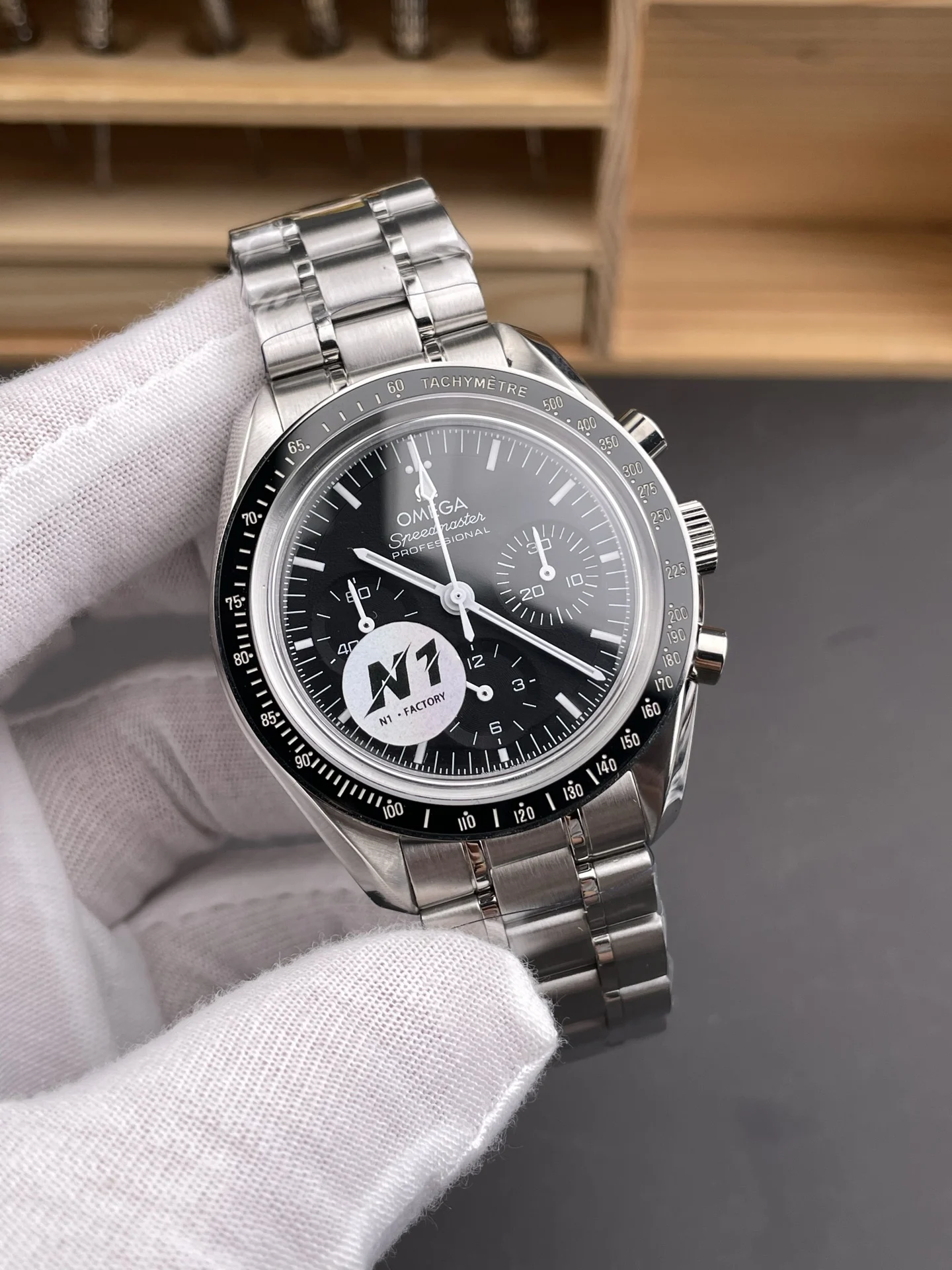 Omega Speedmaster Moonwatch 42mm — photographed off the sweep