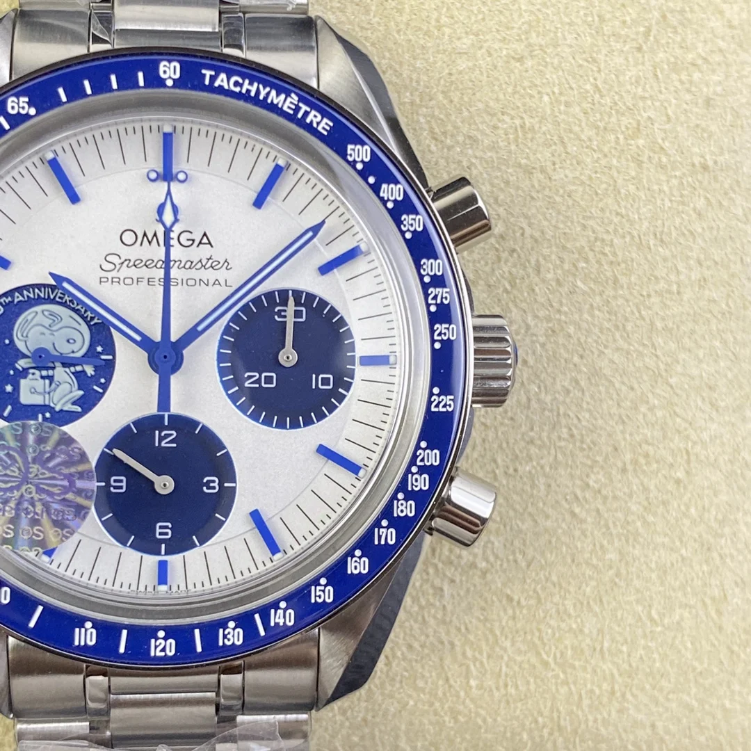 Omega Speedmaster Snoopy Ceramic Blue Dial 42mm — photographed off the sweep