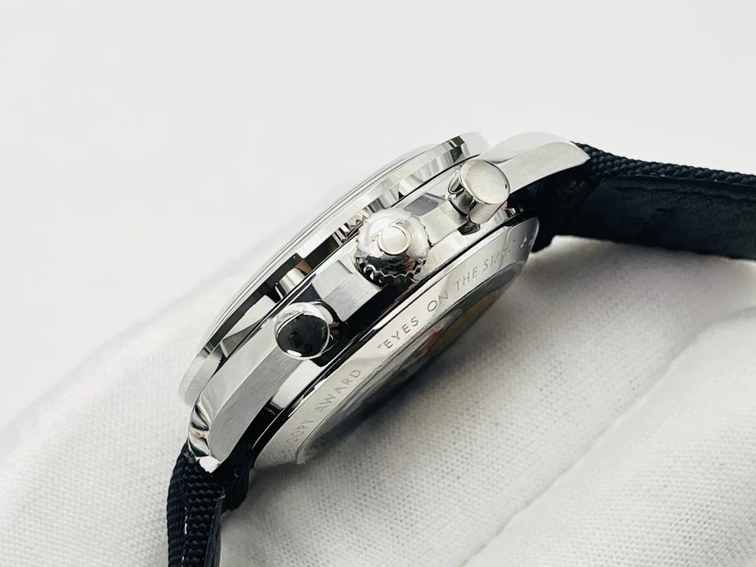 Omega Speedmaster Snoopy Ceramic Blue Dial 42mm — photographed off the sweep