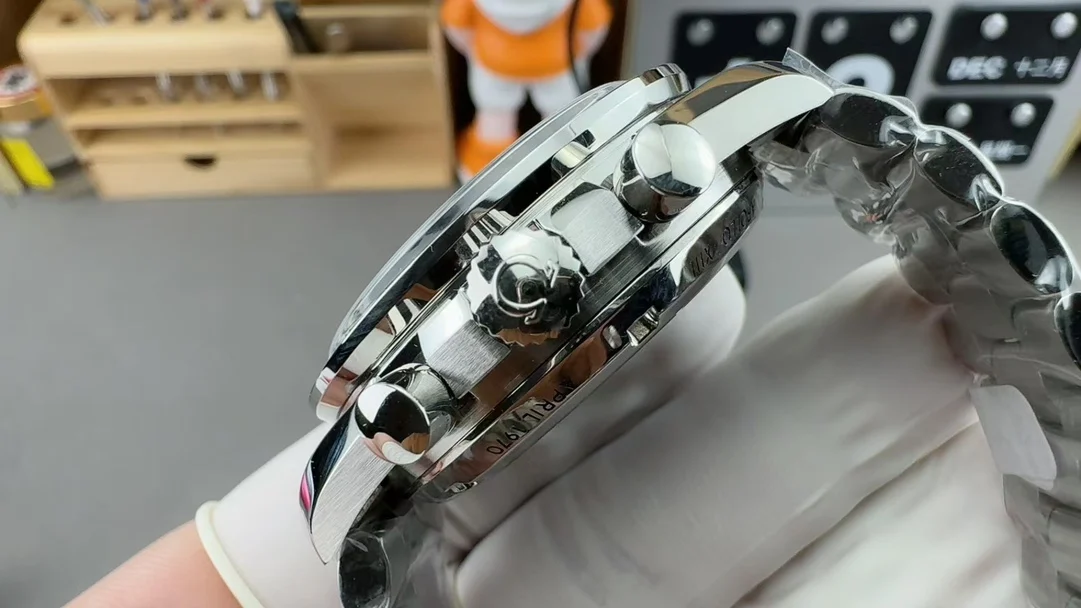 Omega Speedmaster Snoopy Steel — photographed off the sweep
