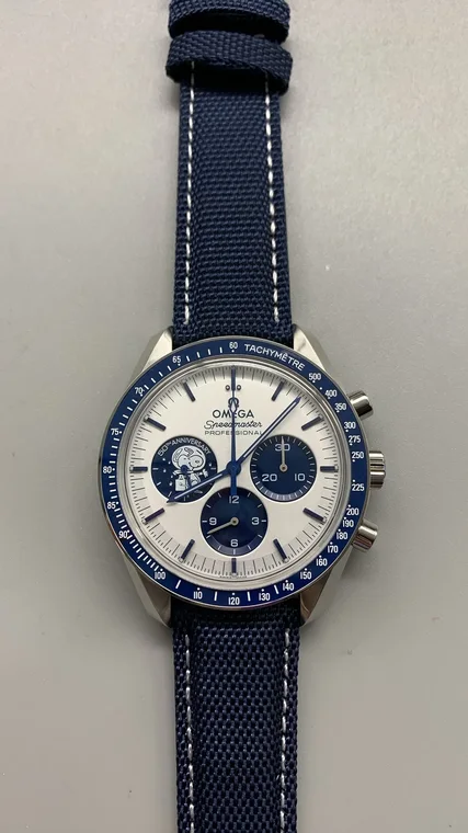 Omega Speedmaster Snoopy